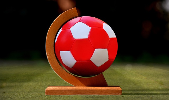 能够吸引防 能够吸引防